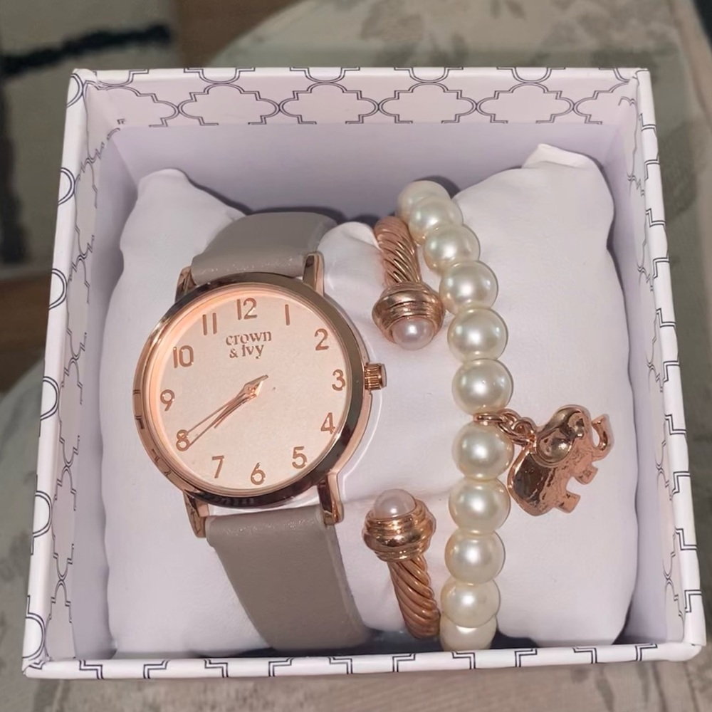 NWT Crown & Ivy watch and bracelet set